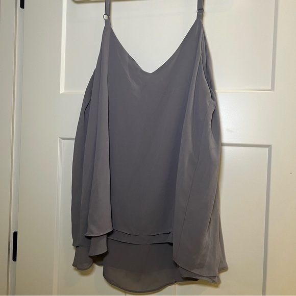 Torrid Grey Embroidered Tiered Boho Tank Top Women’s Plus Size 1 Flowy Casual - Picture 5 of 7